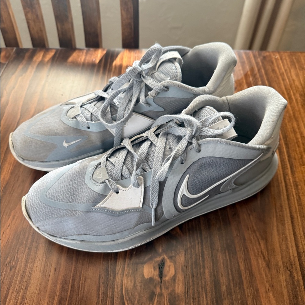 Nike Kyrie Irving Low 5 TB Wolf Gray-11
